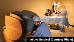 Роботизированная хирургическая система Da Vinci