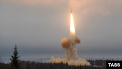 В районе пуска межконтинентальной баллистической ракеты с полигона в России. Иллюстративное фото.