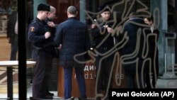 Ռուսաստան - Ոստիկանները Տրետյակովյան պատկերասրահում՝ գողությունից հետո, Մոսկվա, 27-ը հունվարի, 2019թ․