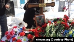 Могила Михаила Нефёдова, бойца "ЧВК Вагнера", погибшего в Сирии в начале 2017 года