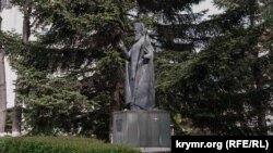 Пам'ятник Луці Кримському в Сімферополі