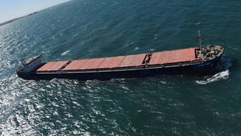 Ferry Fire off Indonesia Kills 5, Leaves 41 Missing