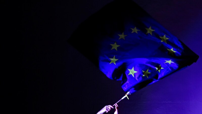 BE-ja prezanton planet në rast se dështojnë bisedimet për Brexit