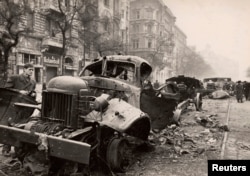 Будапешт. Фото зроблене під час Угорської революції в період між 23 жовтня і 4 листопада 1956 року