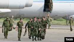 Российские военные в Абхазии (архивное фото)