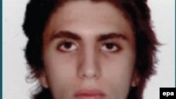 Јусеф Загба – 22-годишен Италијанец со мароканско потекло е третиот кој беше застрелан од британската полиција. 