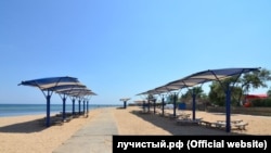 Пляж дитячого оздоровчого табору «Променистий» («Лучистый») в Євпаторії, архівне фото