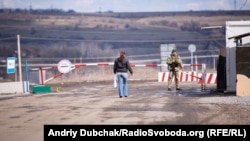 The Zolote checkpoint near the front-line Ukrainian Army position