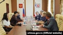 Зустріч російського керівництва Криму з групою китайських туристів, Сімферополь, 22 вересня 2017 року