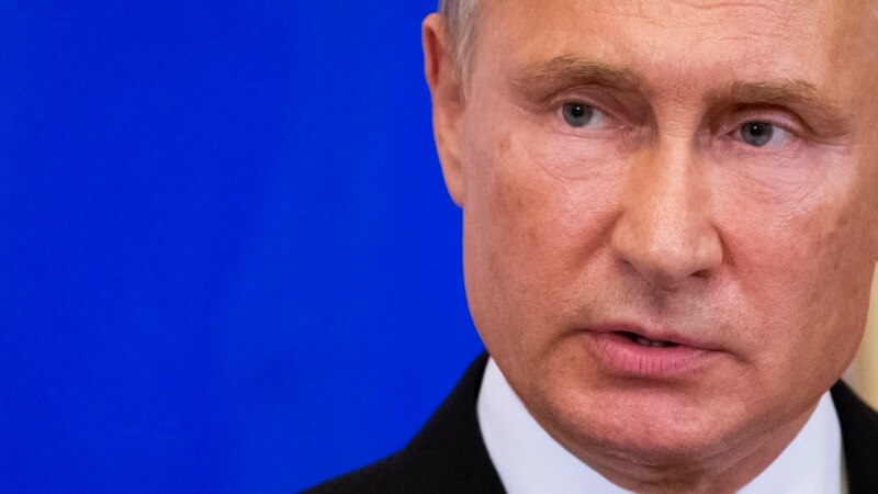 Bie popullariteti i Putinit në mesin e rusëve