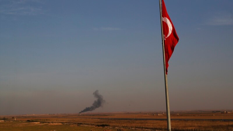 Американските сили под турски артилерски оган во Сирија 
