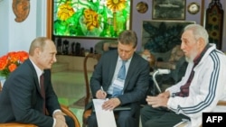 Кастро жана орус президенти Владимир Путин, Гавана, 2014-жыл.
