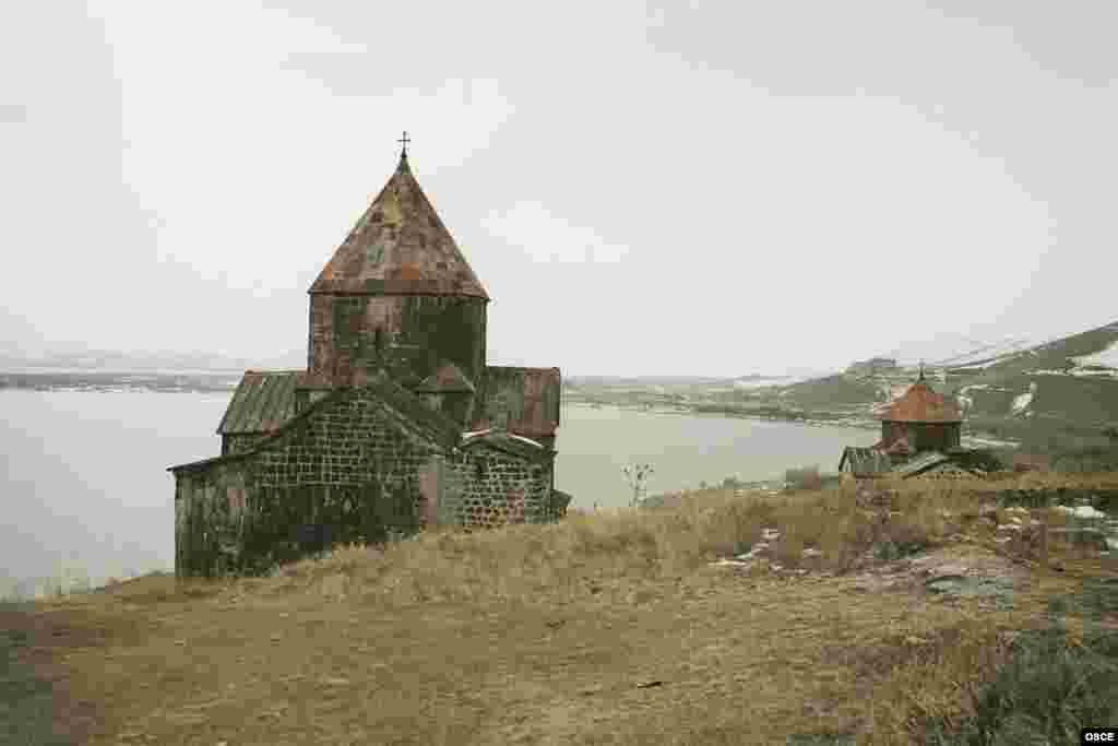 Two thousand-year-old churches overlook Lake Sevan, which is Armenia&#39;s largest freshwater lake