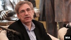 Orhan Pamuk