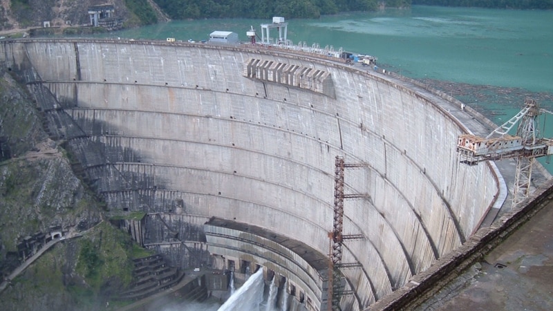 На Ингурской ГЭС все еще продолжаются ремонтные работы