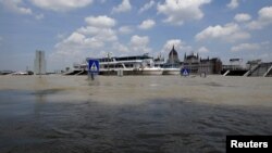 Dunărea revărsată la Budapesta