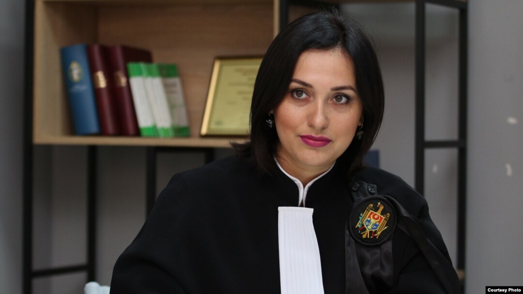 Judecătoarea Victoria Sanduța