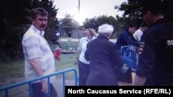 Эколог Валерий Бриних на митинге