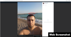 Николай Жуйлов на фоне пирса в поселке Новофедоровка недалеко от Сак. Скриншот со страницы Жуйлова «ВКонтакте»