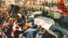 «Чорнобильський шлях» у Мінську, 1996 рік. Фото Георгія Ліхторовича. (З громадського веб-архіву «Витоки»)