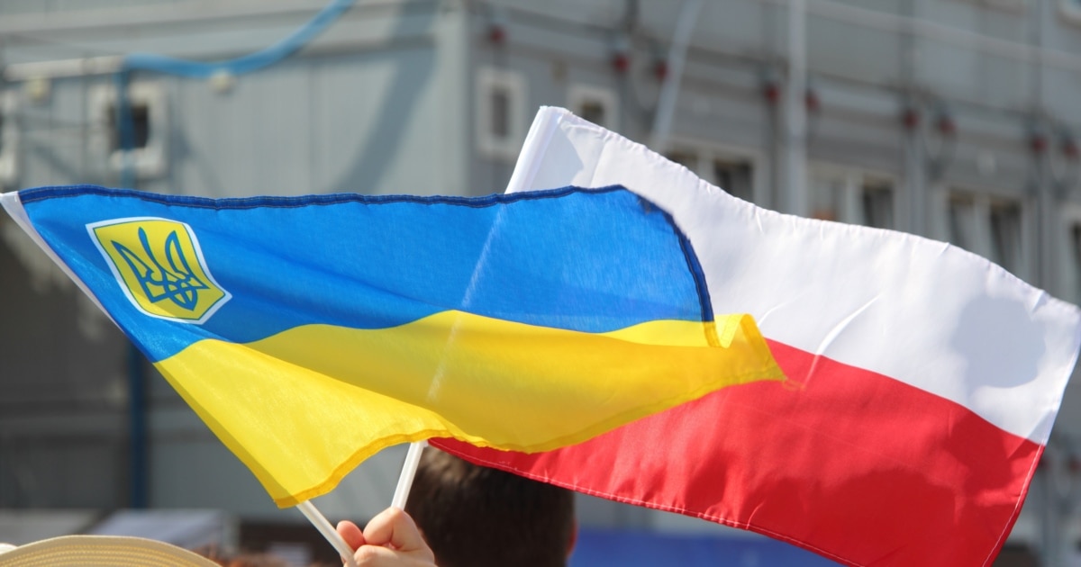 Зеленський обговорив з Навроцьким оцінку допомоги Польщі Україні
