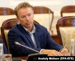 Senatorul Rand Paul la St. Petersburg, în august 2018.