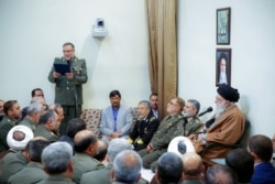 دیدار فرماندهان ارشد ارتش جمهوری اسلامی با آیت‌الله خامنه‌ای در فروردین ماه ۹۸