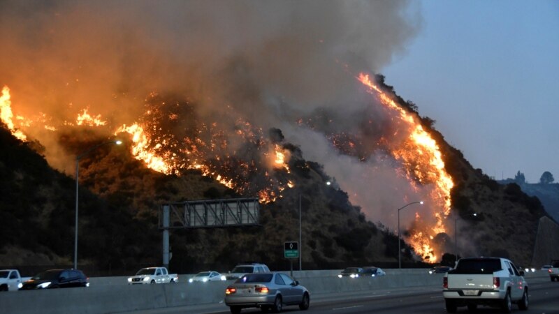 Požari i prekidi struje širom Kalifornije