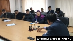 Встреча в акимате Актюбинской области относительно ношения платков в школах. Актобе, 29 августа 2019 года.