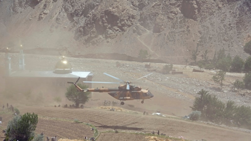 یک هلیکوپتر اردوی ملی در ولسوالی سروبی نشست اضطراری کرد