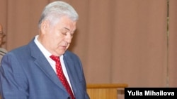Has President Vladimir Voronin stepped down?