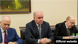 Grigori Karasin în cadrul unei întrevederi cu premierul Pavel Filip, Chisinau, 29 martie 2016 (foto de arhivă) 