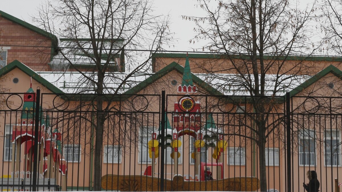 NYT: Россия отказала в выдаче виз учителям англо-американской школы в ...