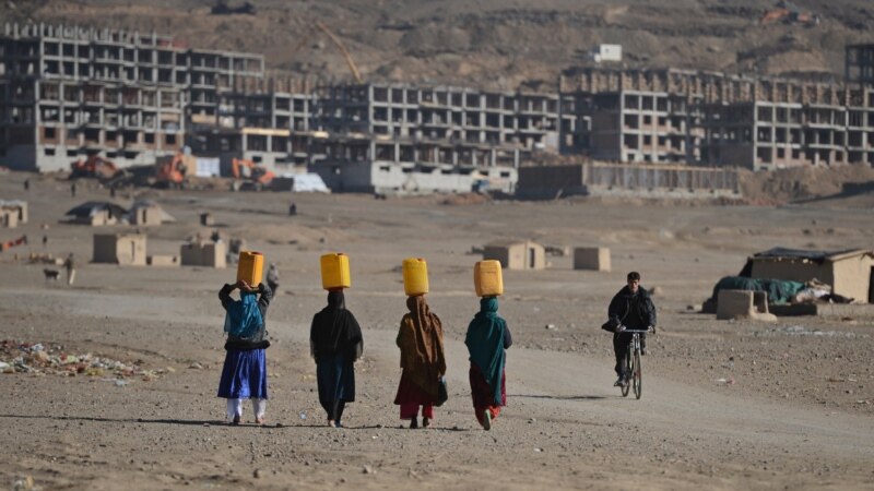اروپايي ټولنه: افغانستان د بشري بحران او طبيعي افتونو له سخت خطر سره مخ دی