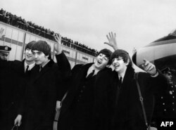 Гурт The Beatles у аэрапорце Джона Кенэдзі. Нью-Ёрк, 1964 год