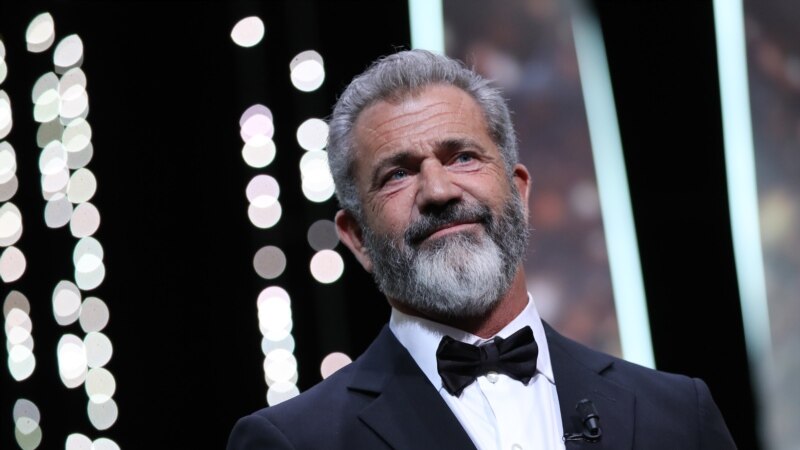Mel Gibson superqəhrəmanlığı deyil, yurdsevərliyi seçib?