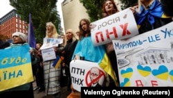Во время акции «Мариуполь – это Украина» против незаконных так называемых референдумов России на оккупированных ею частях Украины. Киев, 24 сентября 2022 года