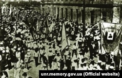 Маніфестація українських моряків у Севастополі, квітень 1918 року