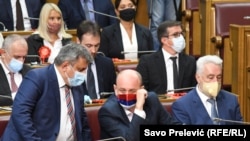 Teške optužbe između premijera Zdravka Krivokapića (desno) i Demokratskog fronta (Milan Knežević, jedan od lidera DF-a u sredini), arhivska fotografija