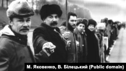 Представники донецької і харківської делегацій у «живому ланцюзі», Київ, 21 січня 1990 року