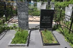 Клаўдзія і Валянцін Якаўлевы пахаваныя на старых могілках у Жодзіне