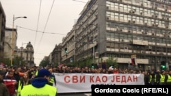 Demonstranti u ulici Kneza Miloša na putu ka Vlade Srbije