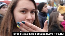 Еуропа Одағымен интеграцияны жақтаушы студенттер шеруі. Киев, 26 қараша 2013 жыл.