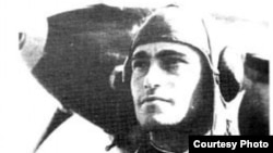 Амет-Хан Султан, дважды Герой Советского Союза