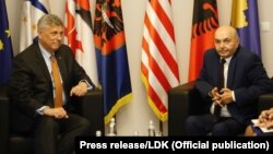 Američki ambasador u Prištini Fipip Kosnet i lider Demokratskog saveza Kosova Isa Mustafa