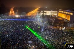 Протест на площі Вікторія біля будинку уряду, Бухарест, 4 лютого 2017 року