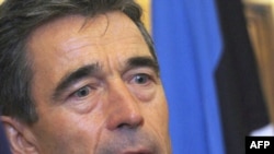 NATO Secretary-General Anders Fogh Rasmussen: "this is my point of departure -- I do not consider Russia a threat to NATO."