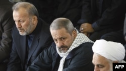 Iran --Police chief Esmail Ahmadi Moghadam, center, at Friday prayers, Tehran University, 02Jan2009