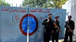 'پولېس دې د مومند شابېګ کلا روغتون پرېږدي'