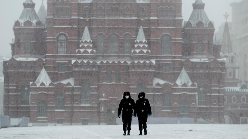 Rusi: Duma shtetërore i hap rrugë gjendjes së jashtëzakonshme